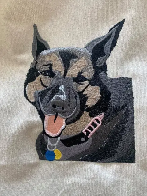 Photo & Portrait Embroidery stitch-out example 9